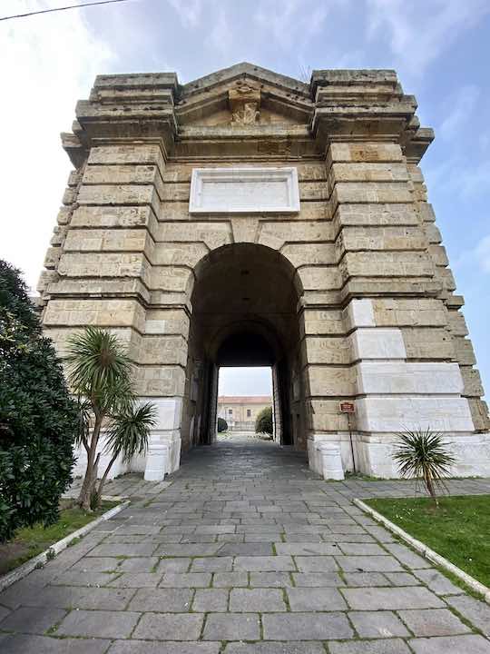 Tor in Ancona Seite 2